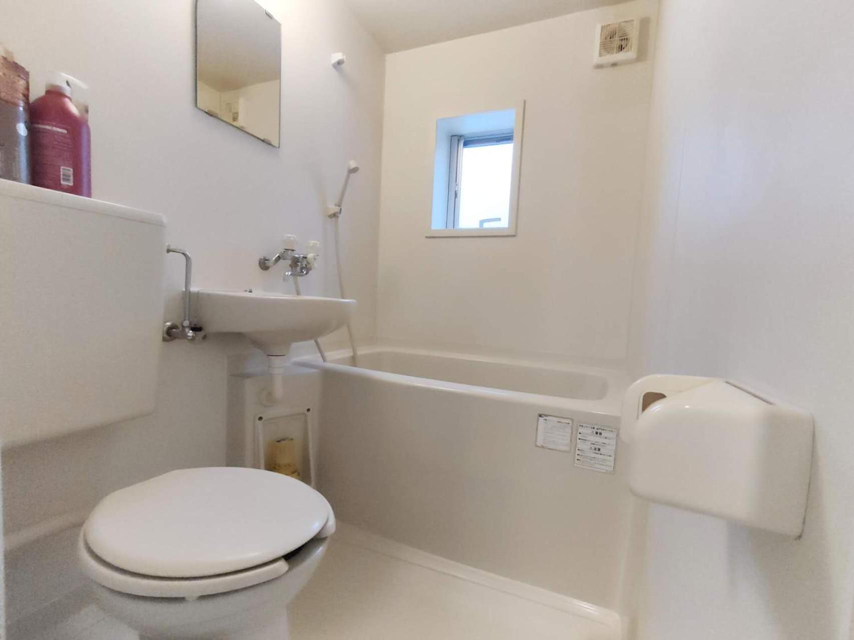 טוקיו D新宿最中心 两室 新大久保站5分-2 Rooms Shinjuku Center 5 Mins To St Max 4P 新宿 涉谷 表参道 池袋 上野 代代木 银座 原宿 מראה חיצוני תמונה